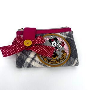 Walt Disney World Resort Bow Tie Gray Plaid Minnie Mouse Patch Wallet Novelty
